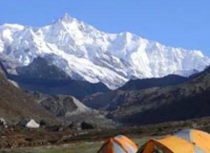 Yuksom - Dzongri - Goecha-La Trek Tour