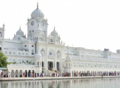 Amritsar With Dharmshala Tour