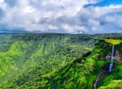 Mumbai to Mahabaleshwar (02 nights 03 days)