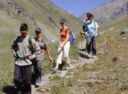 Bhabha Pass Trek Tour