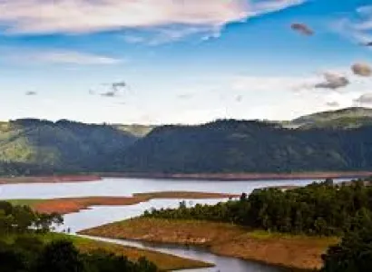 Guwahati, Balipara, Bhalukpong, Nameri, Kaziranga, Gibbon, Sibsagar, Dibrugarh Package