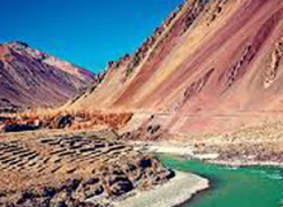 Journey 3: Ladakh – lake and silk route Tour