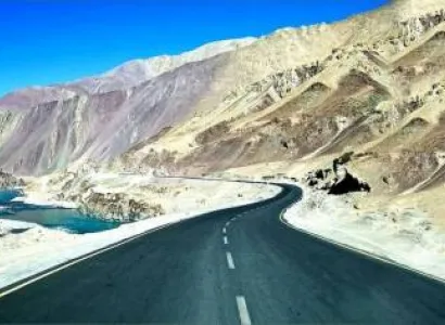 Srinagar Leh Manali Delhi 11  Nights  &  12  Days