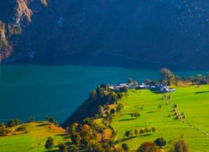 Una with Dalhousie Tour