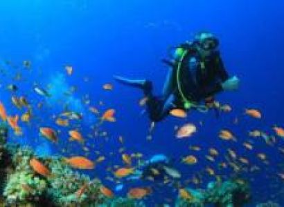 Combo of Scuba Diving and Watersports in Goa