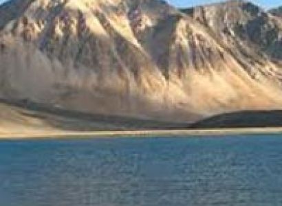 Royal Safari to High Altitude Passes Lakes & monasteries Tour