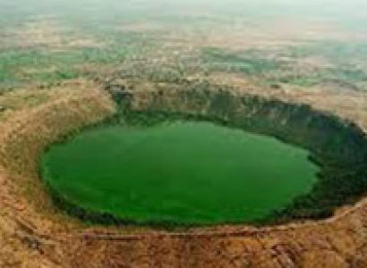 Aurangabad, Ajanta, Lonar Same Day Tour
