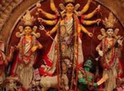 Traditional & Popular Durga Puja Darshan Tour
