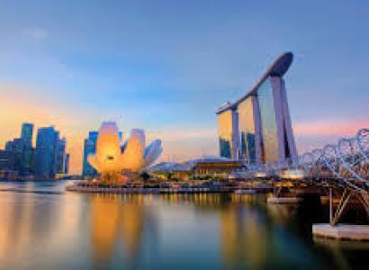 Gloriuos Singapore Tour