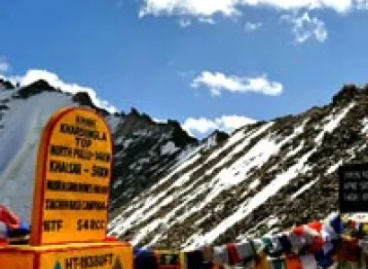 Diversity of Kashmir & Ladakh Tour