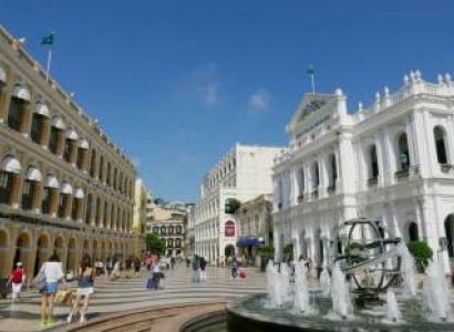 Hong Kong with Disneyland Tour