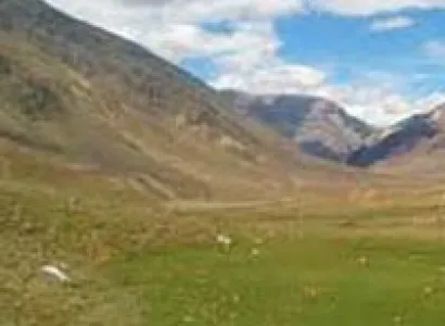 Valley Crossing Tour