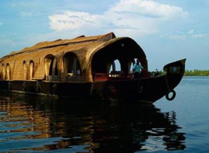 Kerala Houseboat Tour