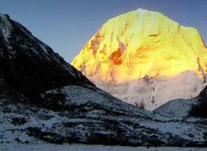 Kailash Mansarovar Yatra by Helicopter Ex. Lucknow Tour