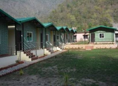 Mountain Cottage (2 Night Stay with Rafting 16 Kms) Trip