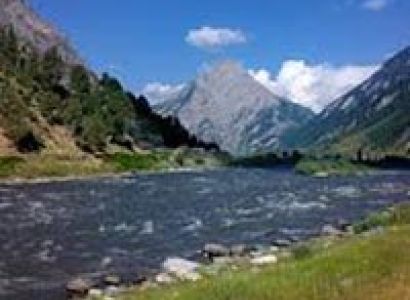 Idyllic Kashmir & Vaishnodevi Tour