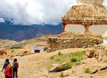 Hemis - Jugtakh Trek Tour