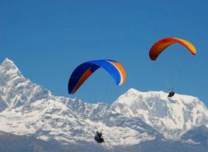 Trekking and Paragliding