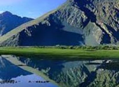 Beauty Of Pangong And Nubra Tour