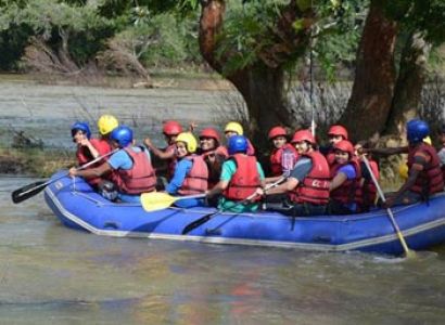 Rafting From Marine Drive Tour