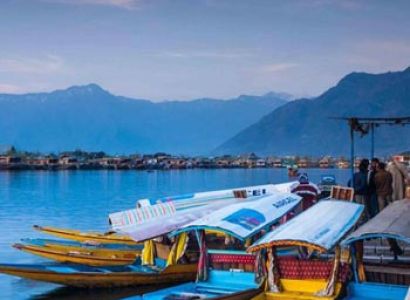 Kashmir Tour 8 Days/7 Nights Package