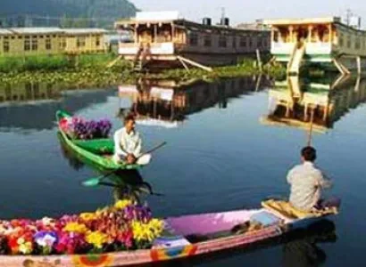 Kashmir Houseboat Package