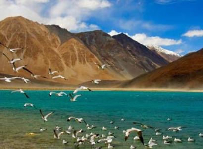 Ladakh Package For 5 Nights with Deluxe Hotels Tour