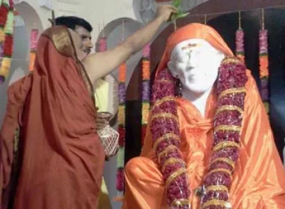 Shirdi Train Tour Package From Delhi