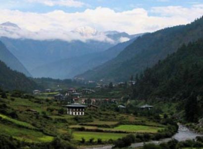 Fly In & Fly Out. (NHB- Thimphu – Wangdue / Punakha – Paro) (4 Nights / 5 Days) Tour