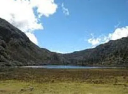 Mountain Trekking  Jomolhari Trek Tour