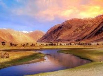 10 Days Jispa & Kargil & Srinagar & Lahaul & Spiti & Leh & Manali Luxury Tour Package