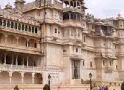 Short Escape to Mount Abu Tour