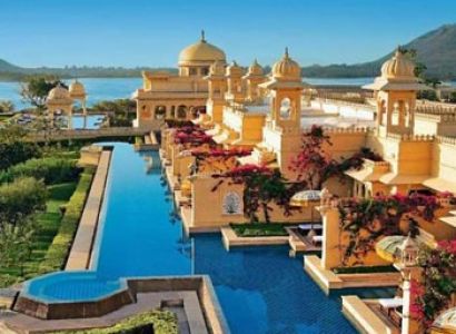 Classical Forts and Palaces Tour