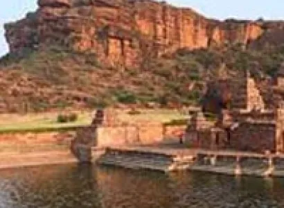 Hyderabad Badami Weekend Tour