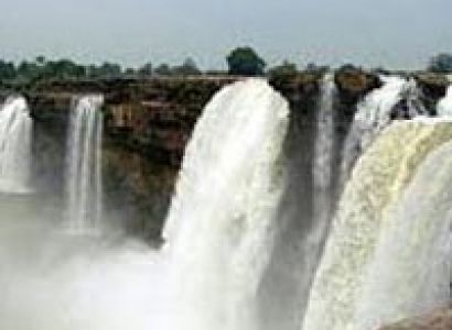 Temples, Tigers & Tribes of Central India Tour