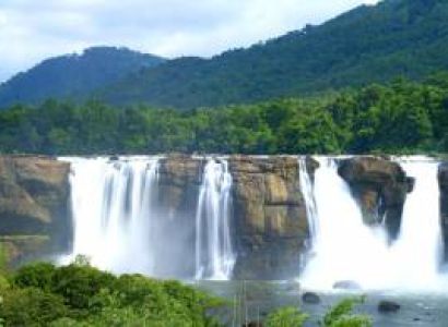 5 Nights 6 Days Kerala Honeymoon Package