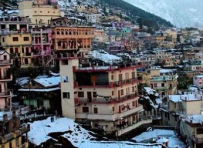 Auli Gorson Bugyal Trek Tour