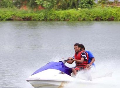 Special: Water Sports At Tsunami Island Package