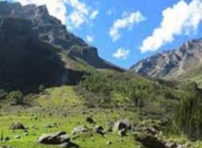 Jagatsukh to Base of Deo Tibba Trek  Tour