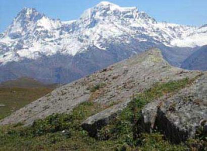 Bara Bhangal Trek Package