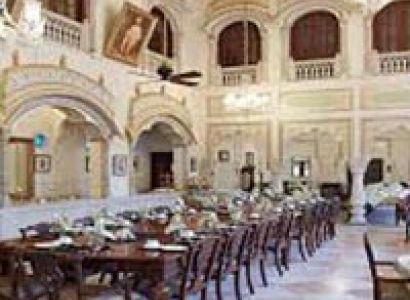 Classic Taj Mahal Tour