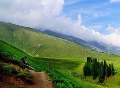 Road Less Travelled (Chandernahan Lakes Exploration) Tour