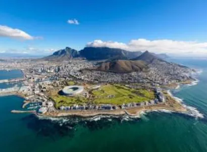 Johannesburg – Mabula Game Lodge - Sun City – Garden Route –  Cape Town Tour