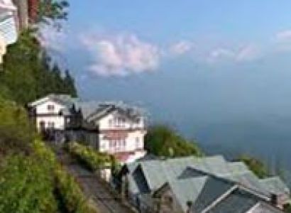 North East Delight with Pelling Tour