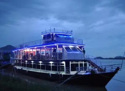 Regular Sunday Cruise Package