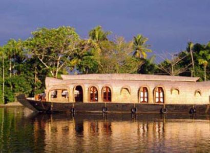 Munnar, Thekkady  4 Days/ 3 Nights Tour