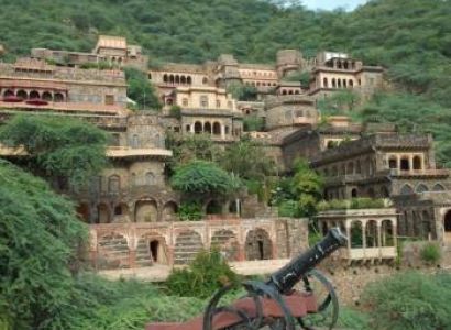 Grandeur Maharaja Retreat Tour