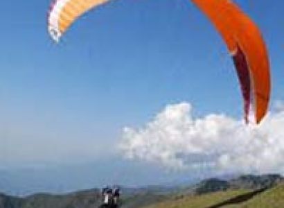 Bir Billing Paragliding Tour