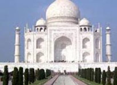 Full Day Taj Mahal & Agra Trip from Delhi by Car