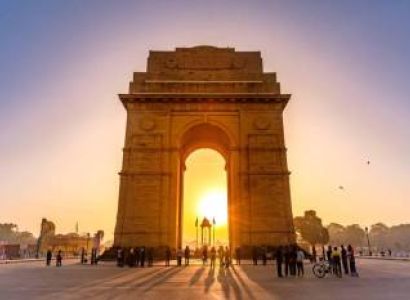 Luxury Golden Triangle Tour – Delhi, Agra & Jaipur (6 Days / 5 Nights)